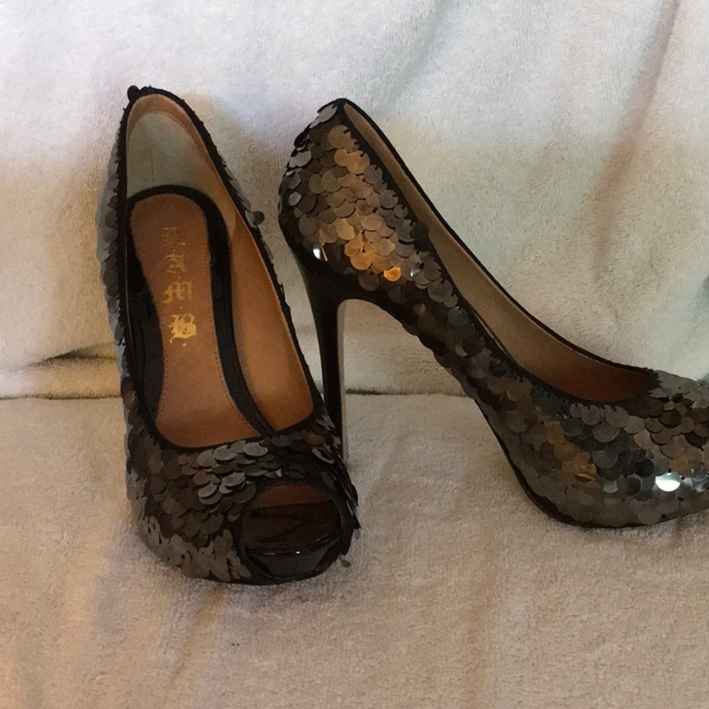 L.A.M.B. Pewter Sequin Platforms Size 7.5 - image 1
